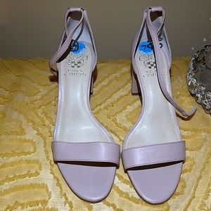 Vince Camuto tan colored size 7.5 heels